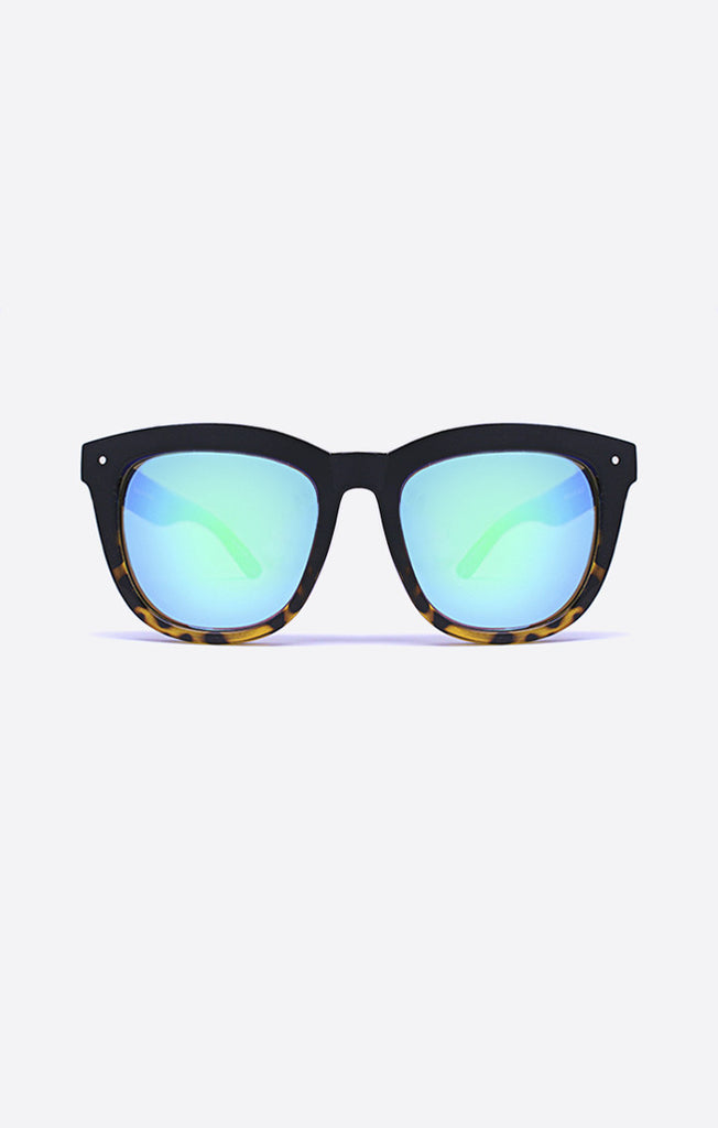 Quay 2024 zeus glasses